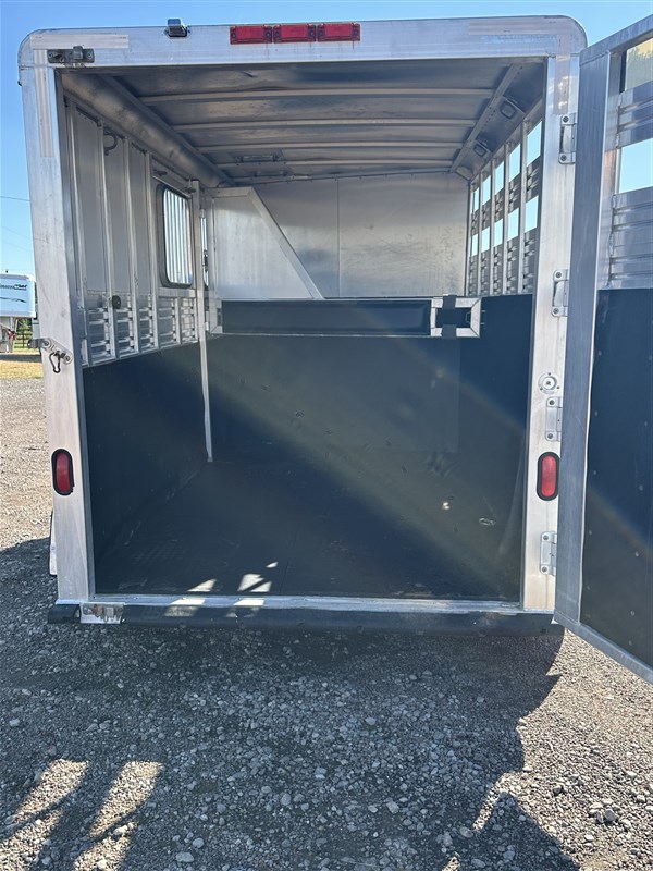 Trailer Photo 6