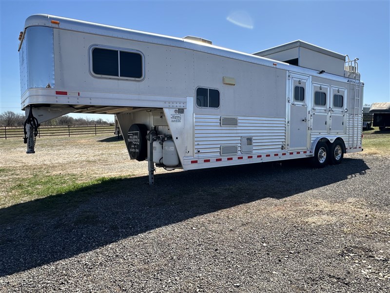 2006 Elite 3 horse lq