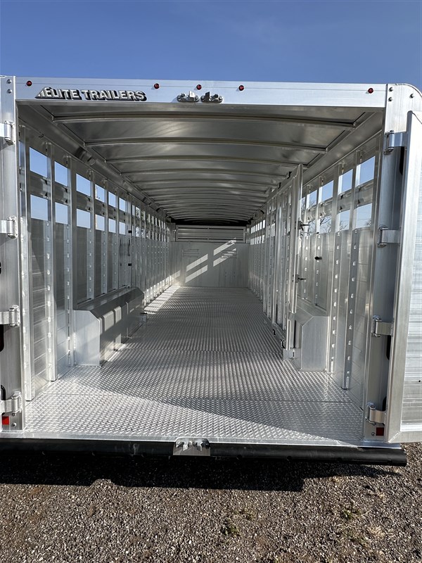 2026 Elite v-nose 28' stock