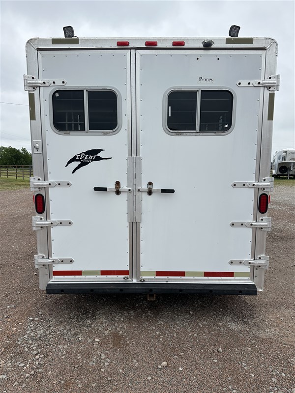 Trailer Photo 9