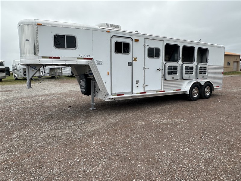 2001 Exiss 4 horse lq