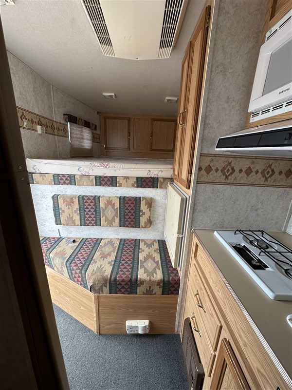 2001 Exiss 4 horse lq