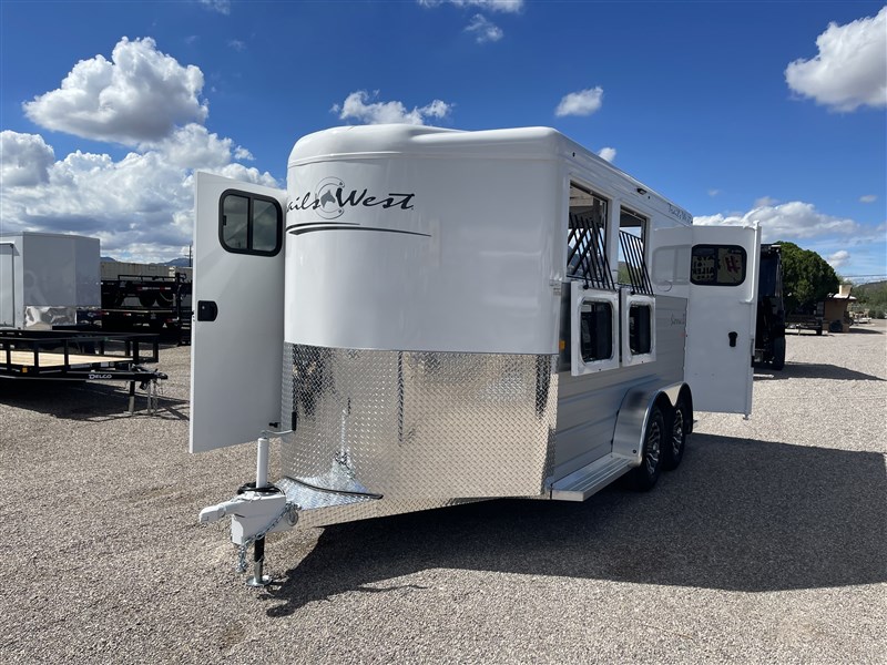 2024 Trails West Manufacturing Sierra II Horse Trailer, 06/23/2023