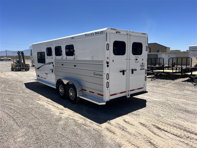 2024 Trails West sierra 3 horse gn w/ comfort package