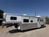 2015 3 horse Elite 13'8 SW 3 Horse LQ