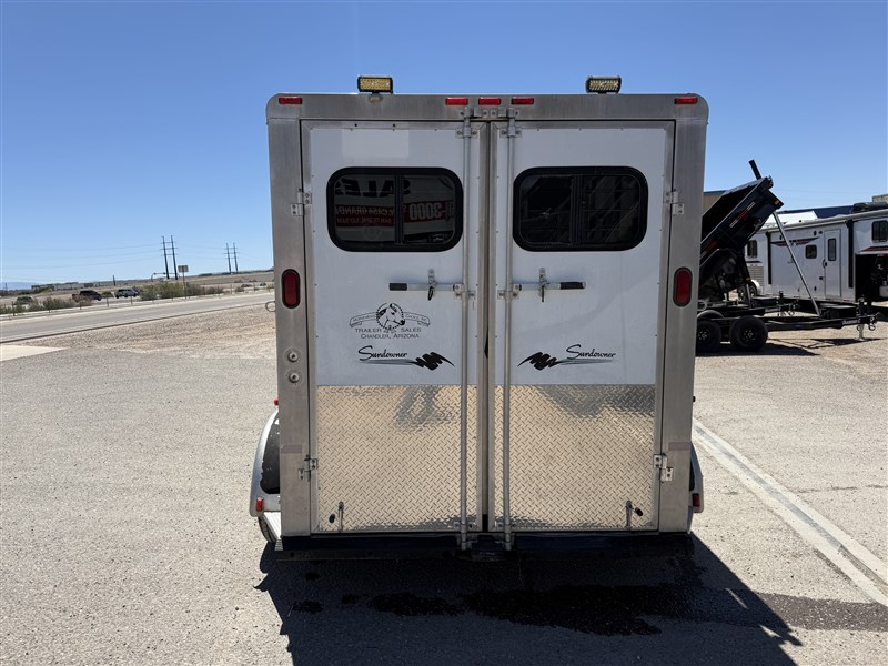 Trailer Photo 4