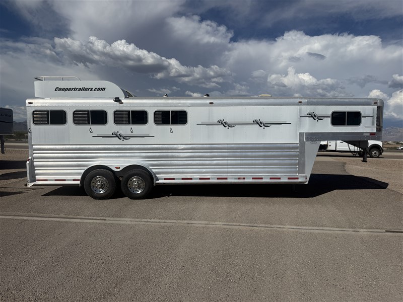Trailer Photo 7