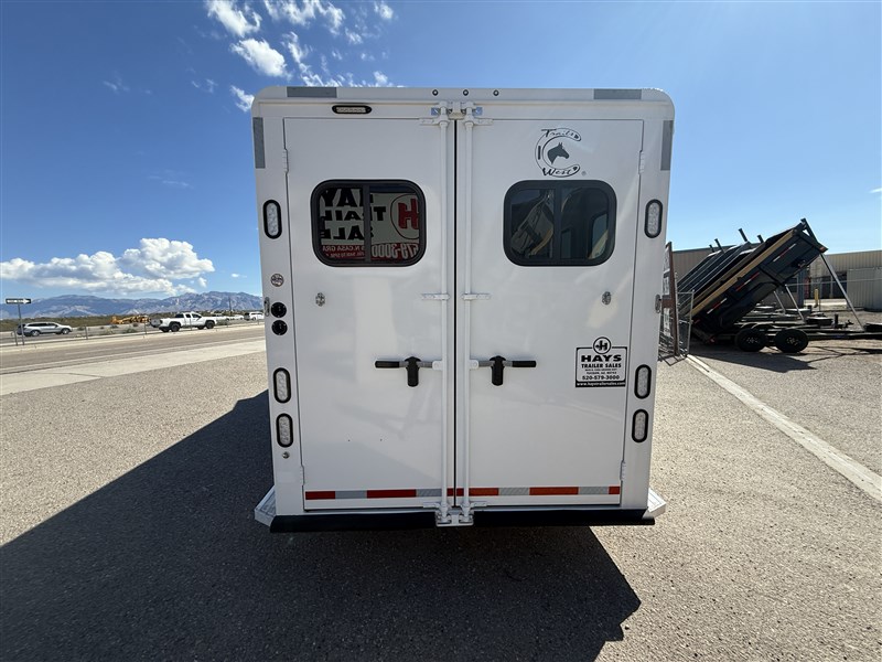 Trailer Photo 4