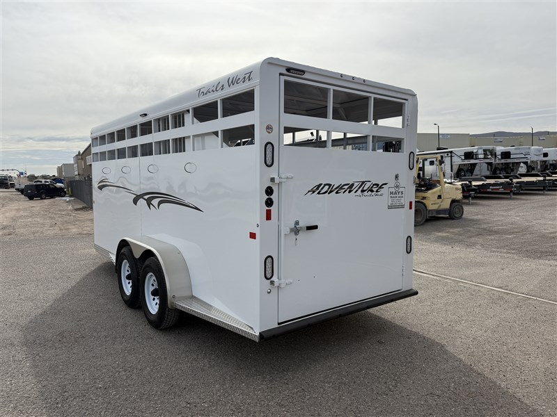 Trailer Photo 3