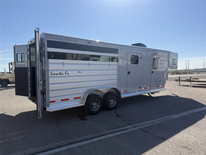 Trailer Photo 7
