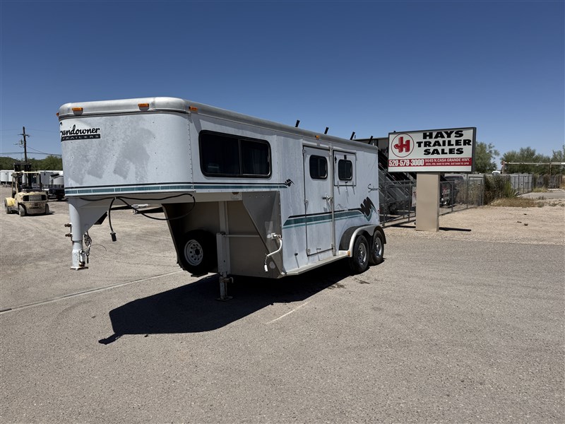 Trailer Photo 1