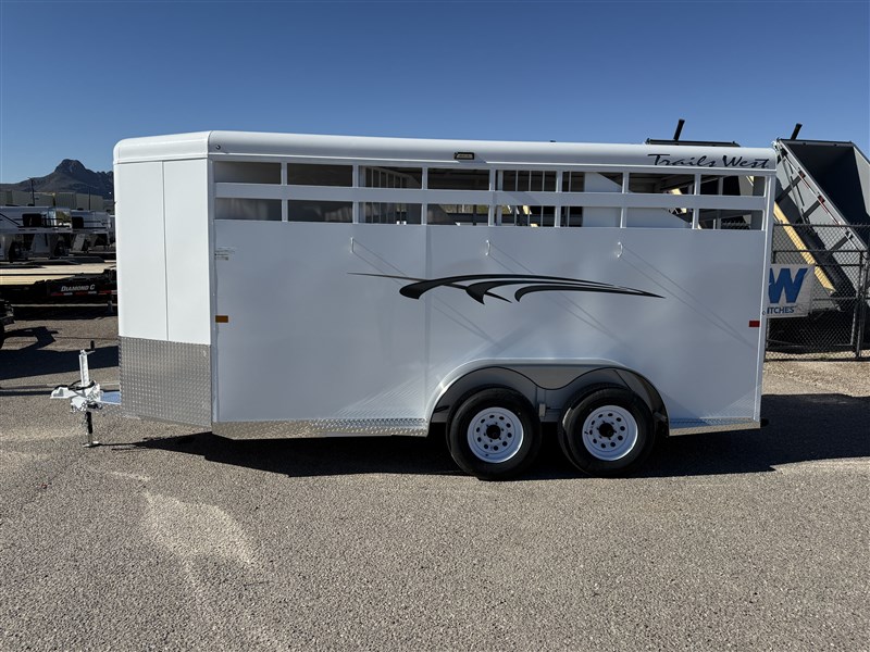 Trailer Photo 2
