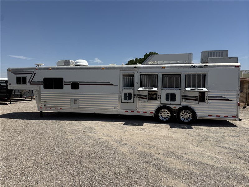 Trailer Photo 3