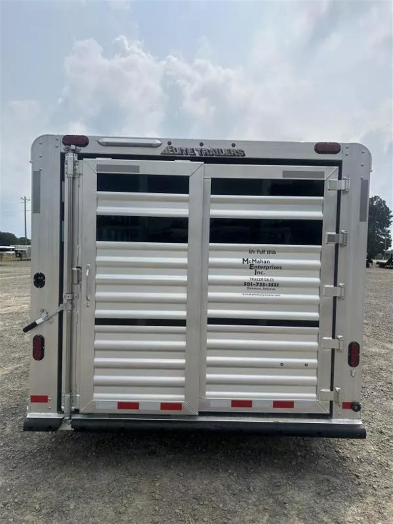2026 Elite 8’x30’ show cattle stock combo
