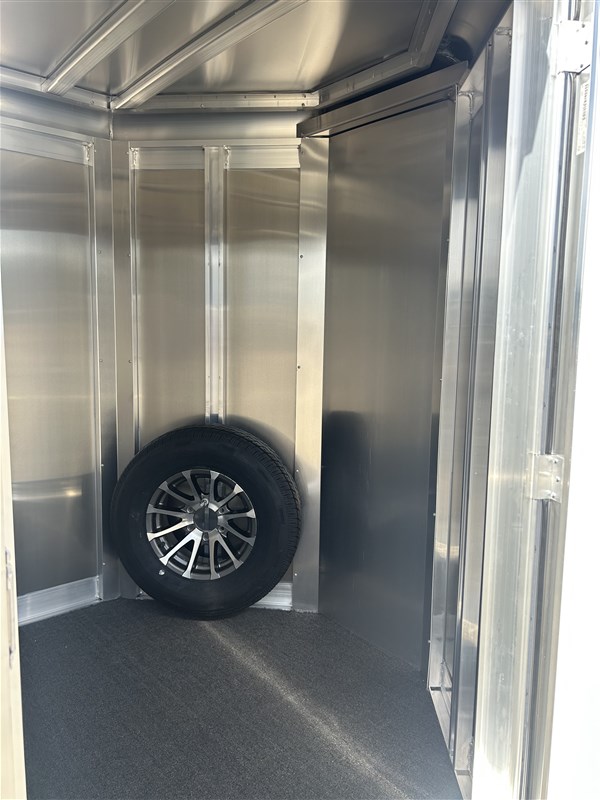 Trailer Photo 10