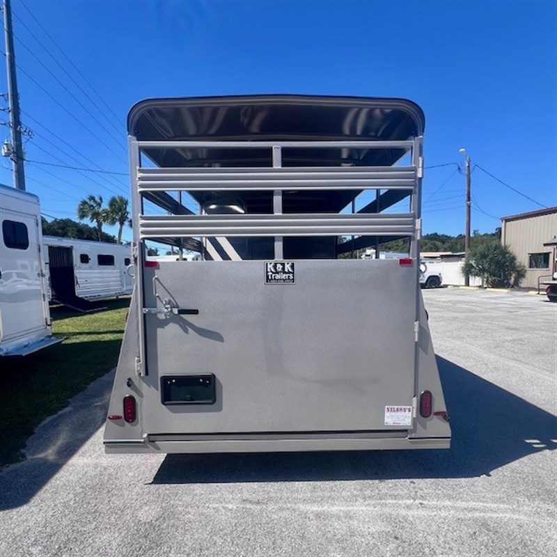 2026 Bee 3 horse bp stock combo with escape door