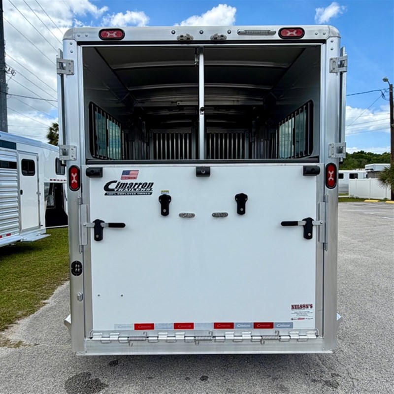 Trailer Photo 11