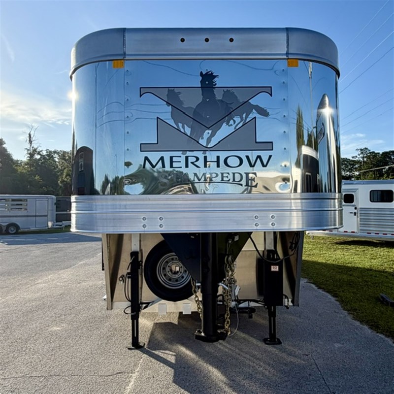 2026 Merhow 3 horse 12'8 living quarters - 8' wide