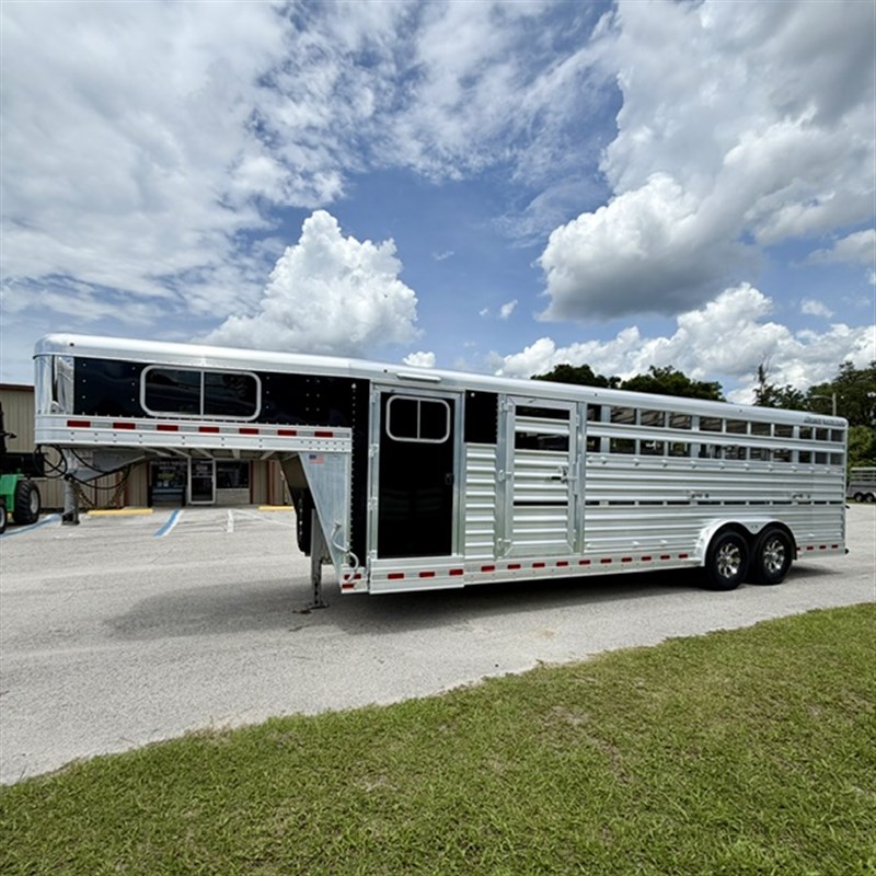 2025 Elite 25' livestock show cattle gn - sliding cut gate