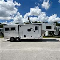 2026 2 horse Merhow Summit 2H 9' Living Quarters Trailer