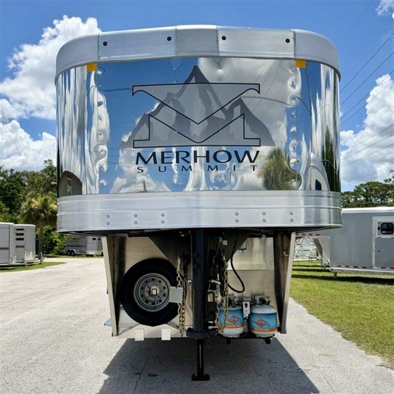 2026 Merhow summit 2h 9' living quarters trailer