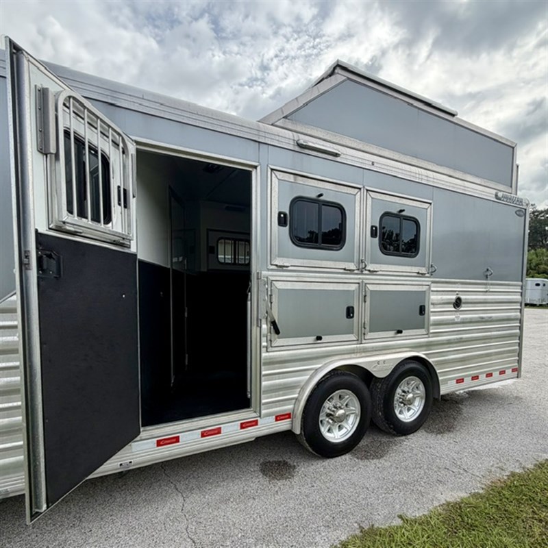 Trailer Photo 6