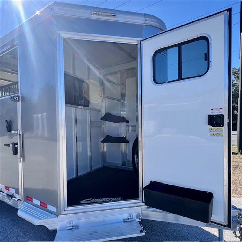 Trailer Photo 17