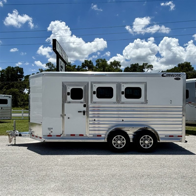 Trailer Photo 2