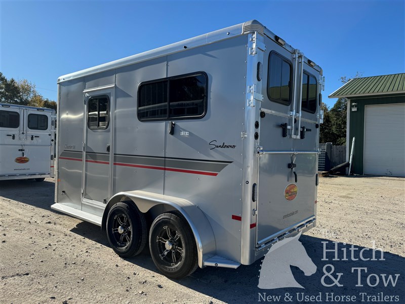 2026 Sundowner 2026 sundowner charter se 2 horse bumper pull