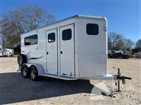 2017 2 horse Trailers USA 2017 TRAILERS USA 2 HORSE BUMPER PULL W/ DRESSING 