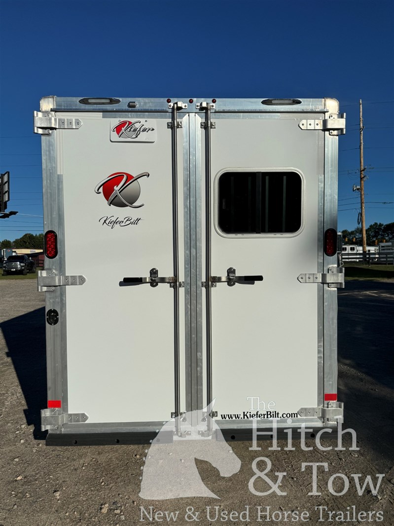 2026 Kiefer Built 2026 kieferbilt 3 horse slant bumper pull w/ dr