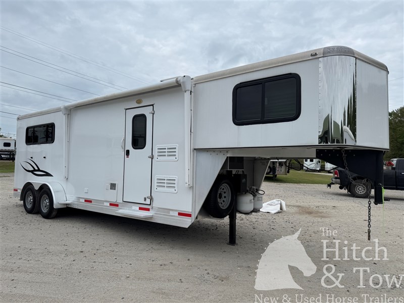 2022 Shadow 2022 shadow 3 horse slant load living quarters