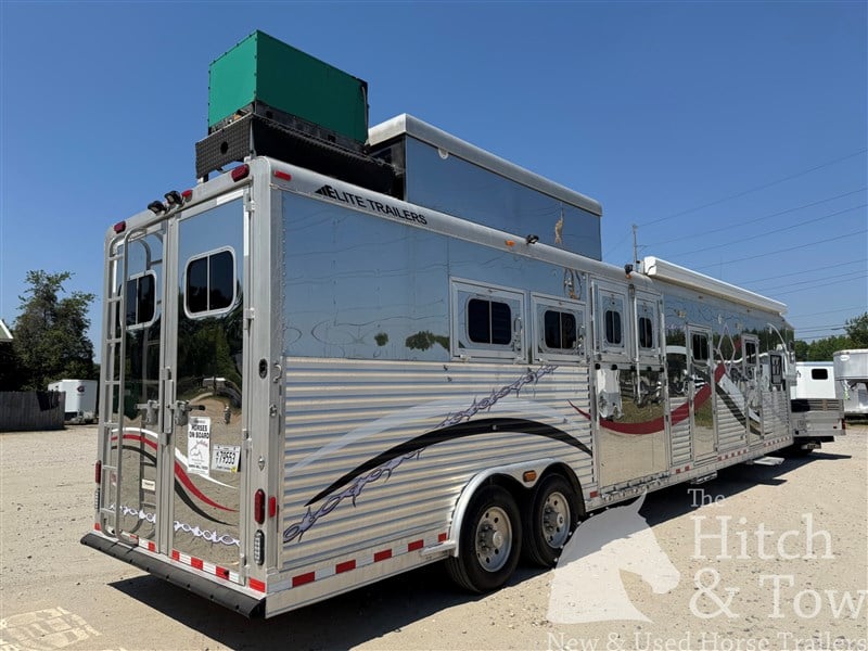 2006 Elite 2006 elite 4 horse w/ 20' lq, reverse load!