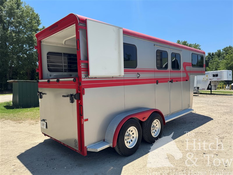 2012 Hawk 2012 hawk 2 horse gooseneck $19,000