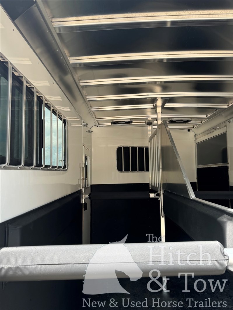 Trailer Photo 10