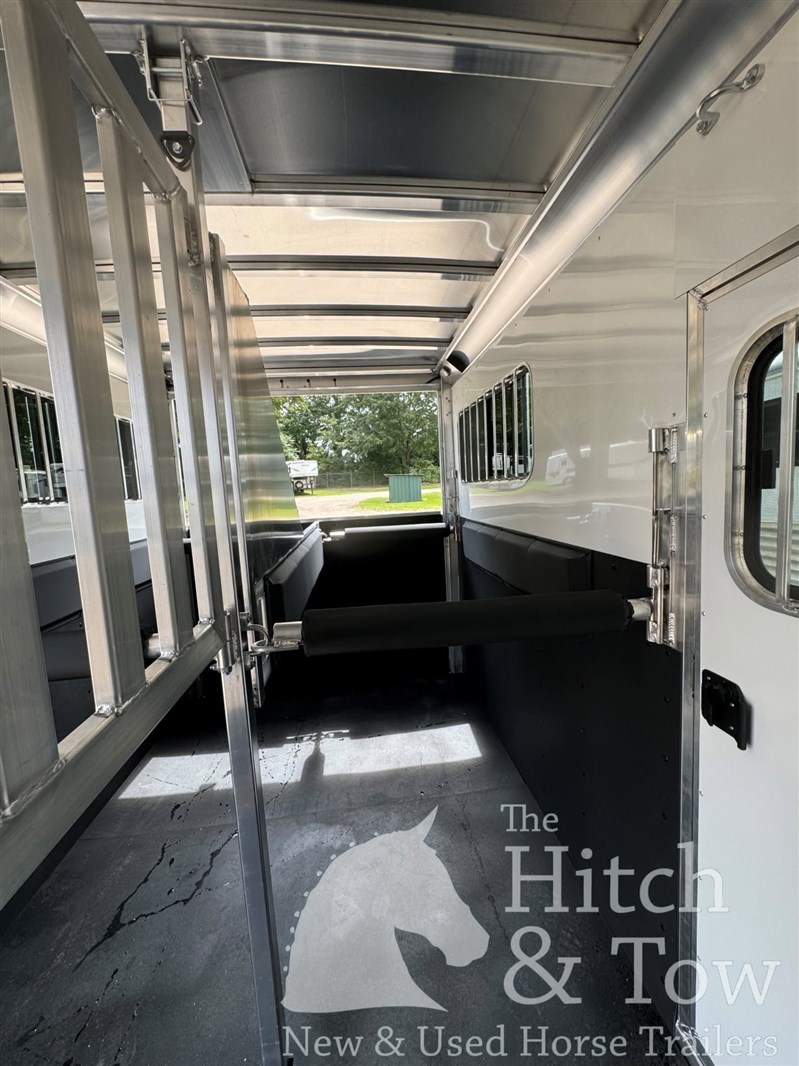 Trailer Photo 18