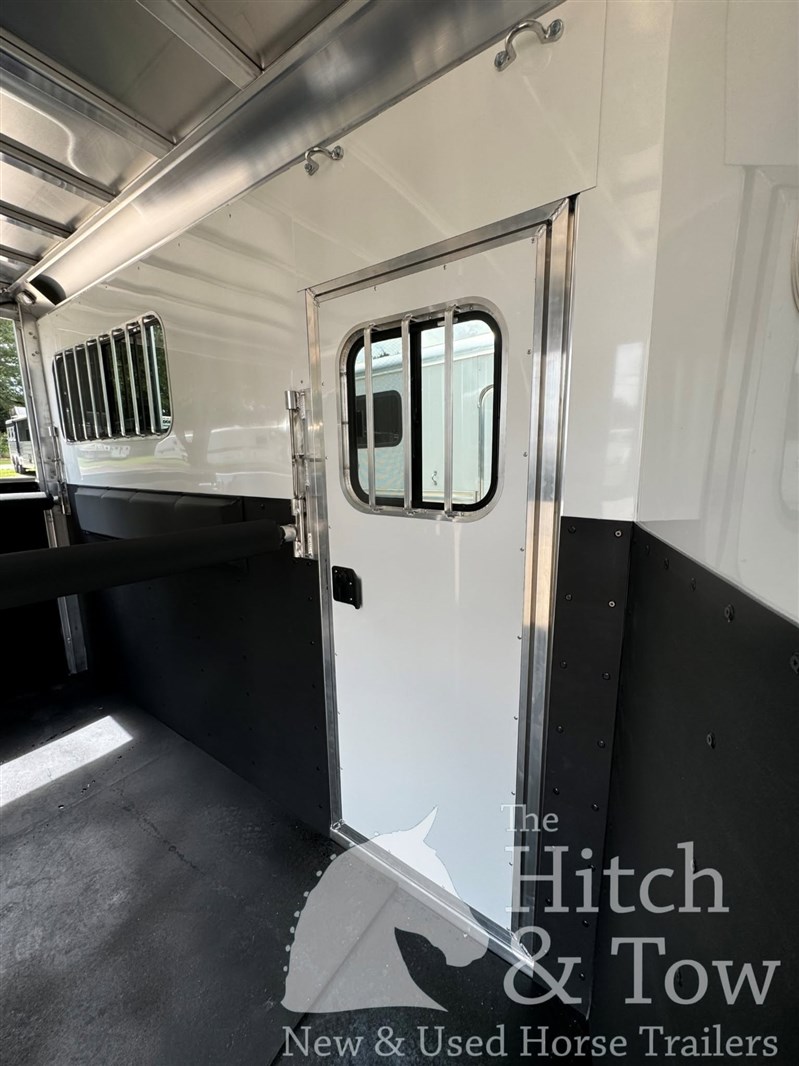 Trailer Photo 19