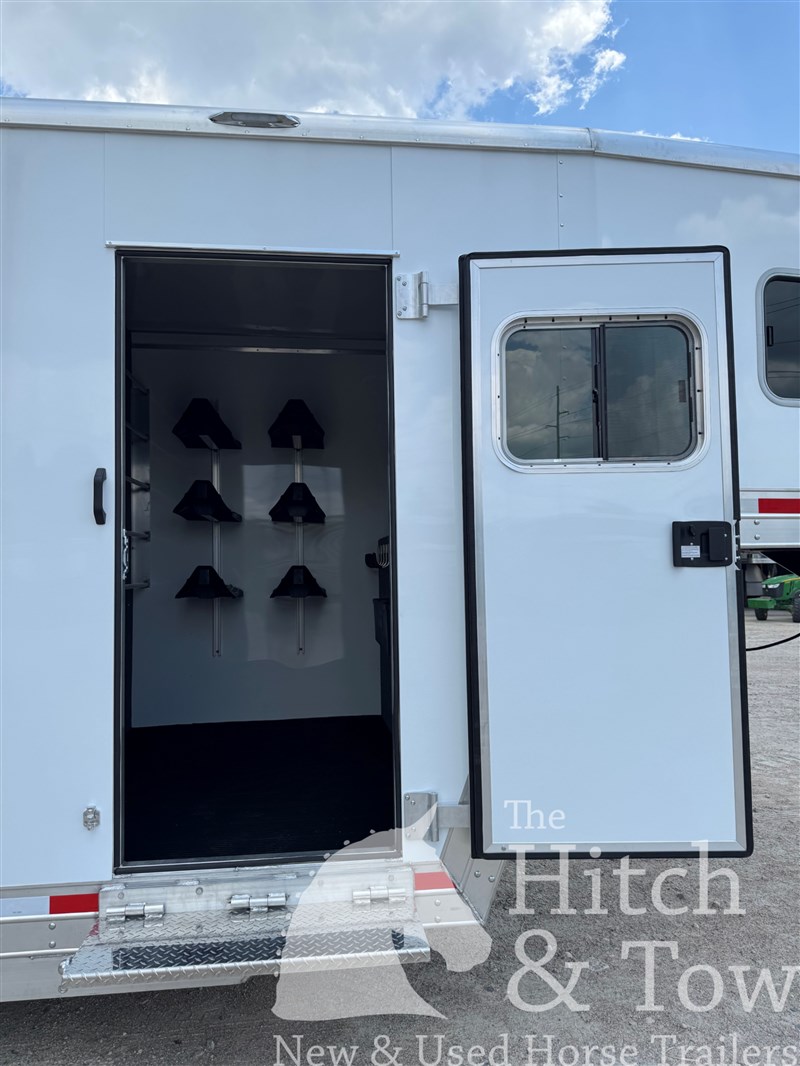 Trailer Photo 24