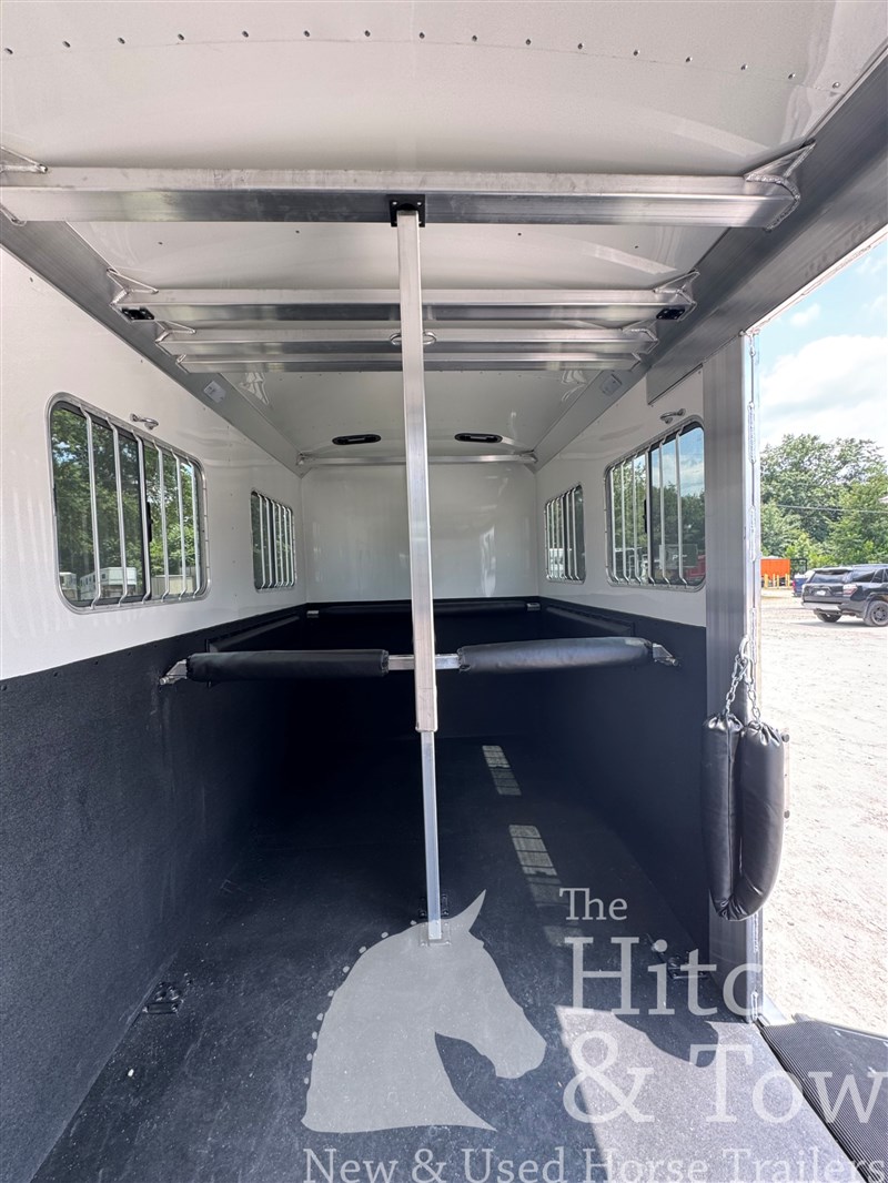 Trailer Photo 18