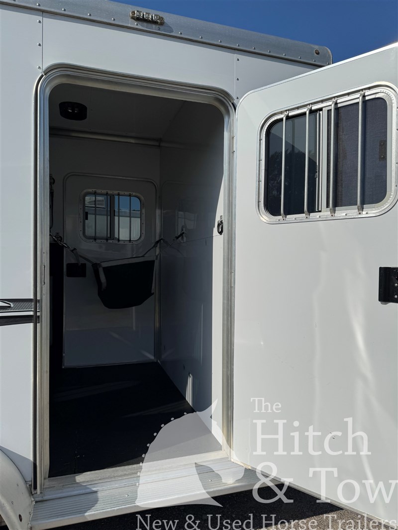 Trailer Photo 11