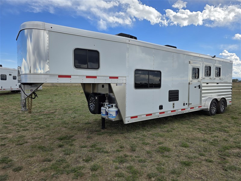 2025 Exiss 3 horse lq 10'6'' sw