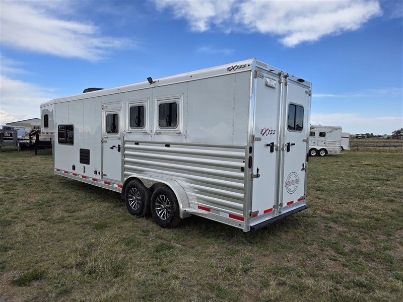 2025 Exiss 3 horse lq 10'6'' sw