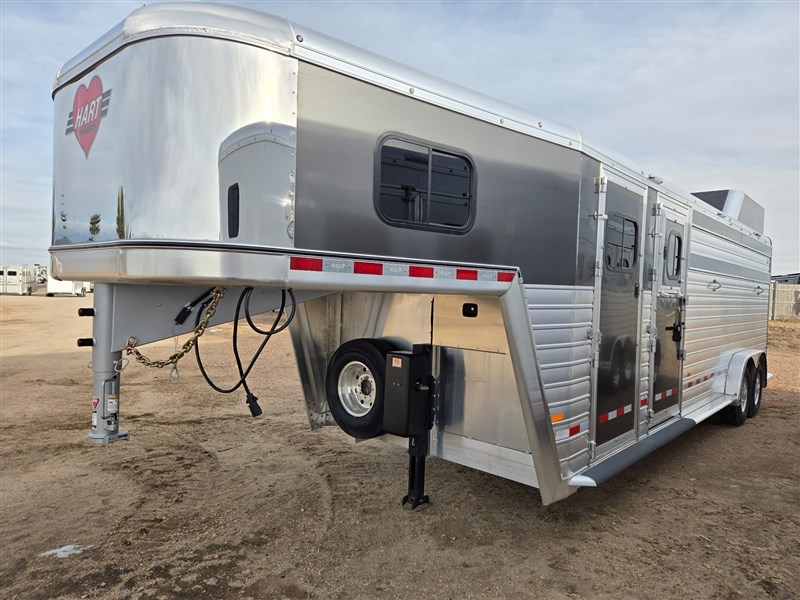 Trailer Photo 2