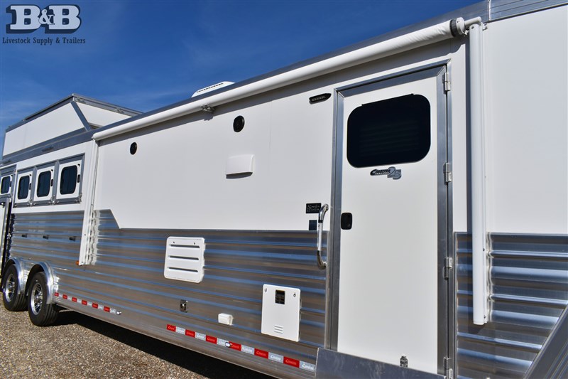 Trailer Photo 18