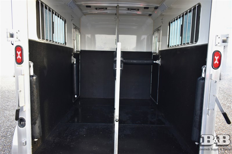Trailer Photo 6