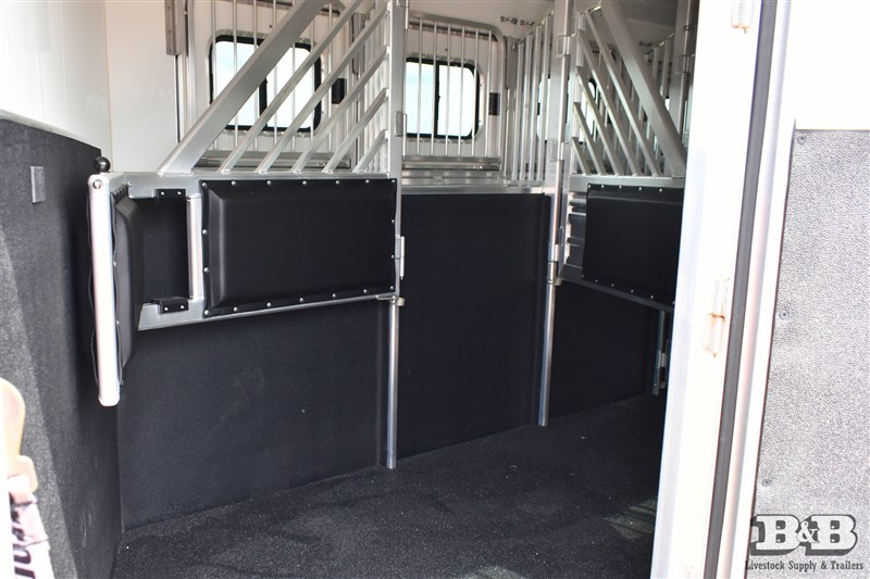 Trailer Photo 9