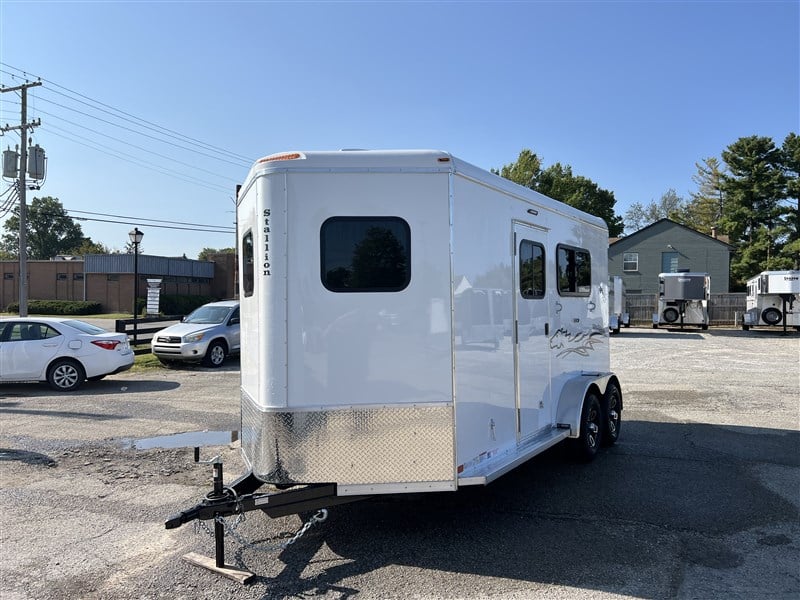 2025 Homesteader stallion 2 horse straight load heavy duty