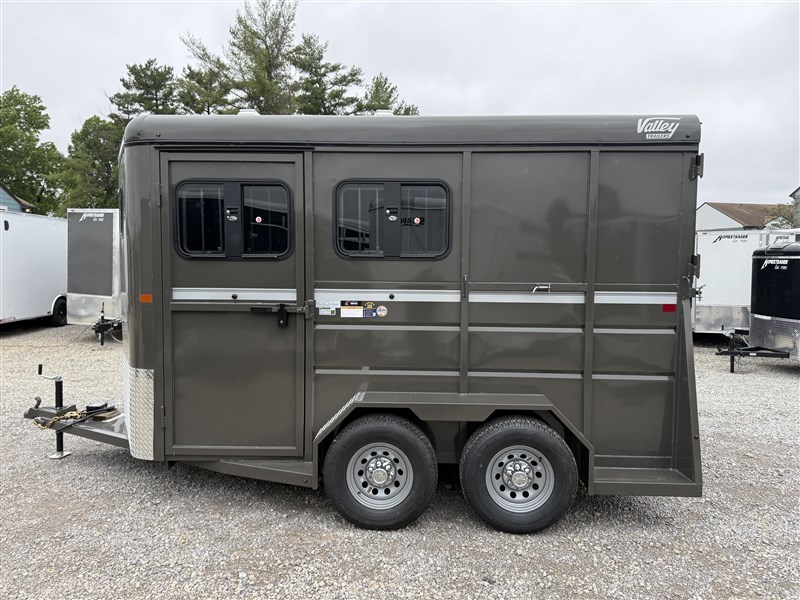 2027 Valley 2 horse slant load
