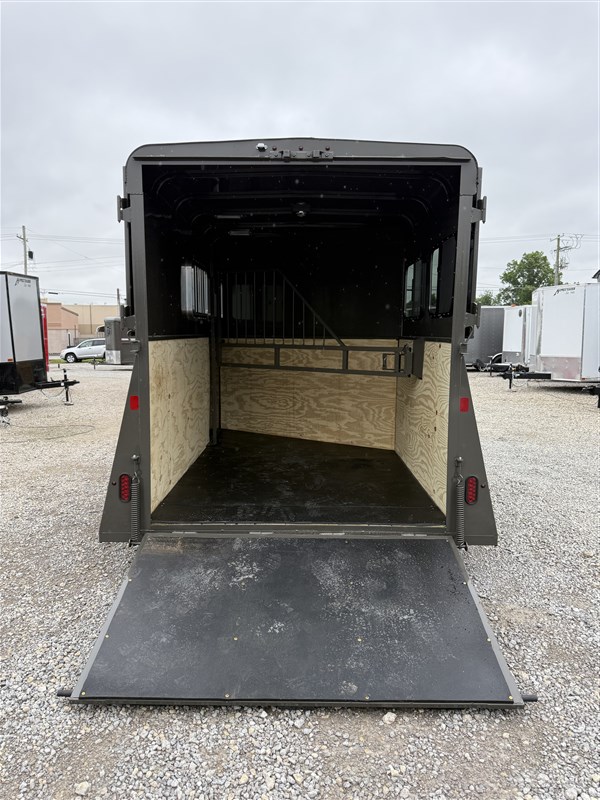 Trailer Photo 14