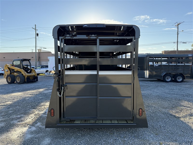 2027 Valley 16' livestock trailer